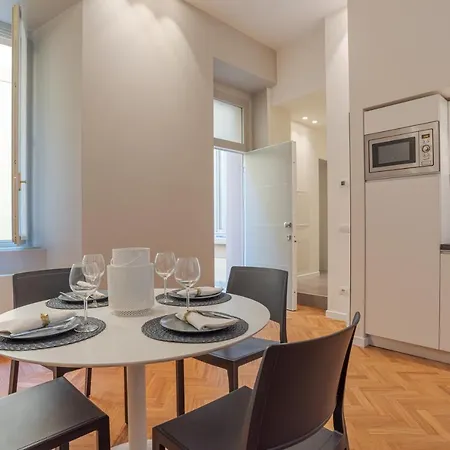 Suite Del Vescovo - By Myhomeincomo Exterior foto