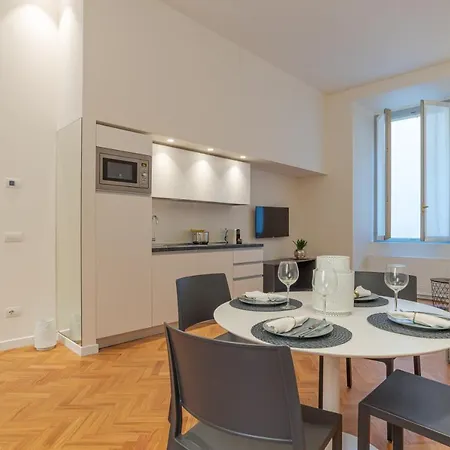 Suite Del Vescovo - By Myhomeincomo Exterior foto